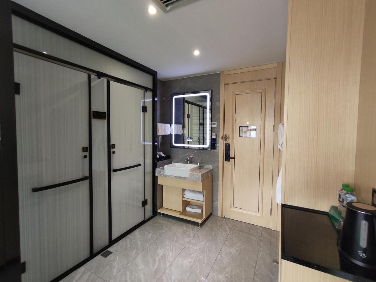 Lanzhou Hualian Hotel Εξωτερικό φωτογραφία