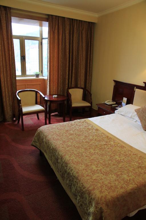 Lanzhou Hualian Hotel Εξωτερικό φωτογραφία