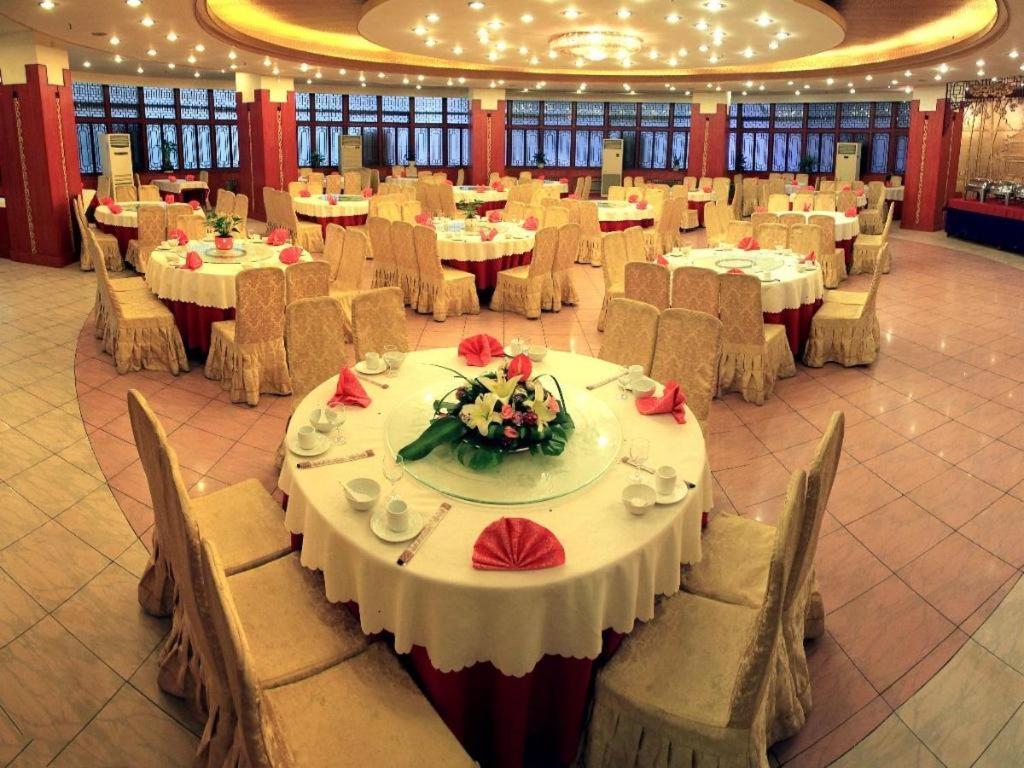 Lanzhou Hualian Hotel Εξωτερικό φωτογραφία