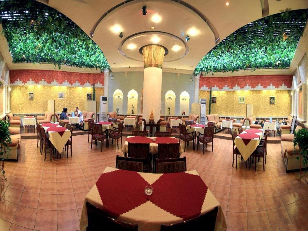 Lanzhou Hualian Hotel Εξωτερικό φωτογραφία