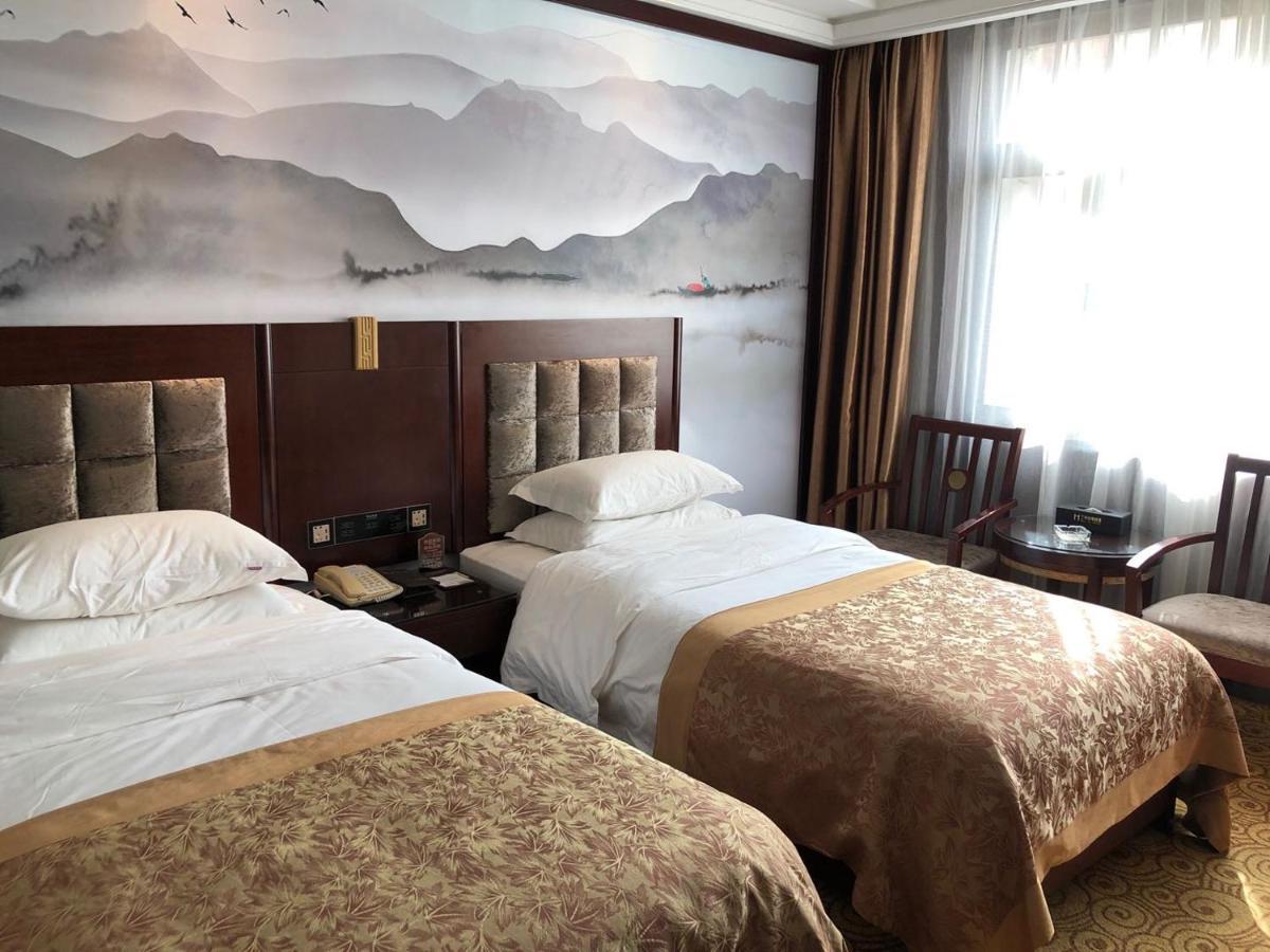Lanzhou Hualian Hotel Εξωτερικό φωτογραφία