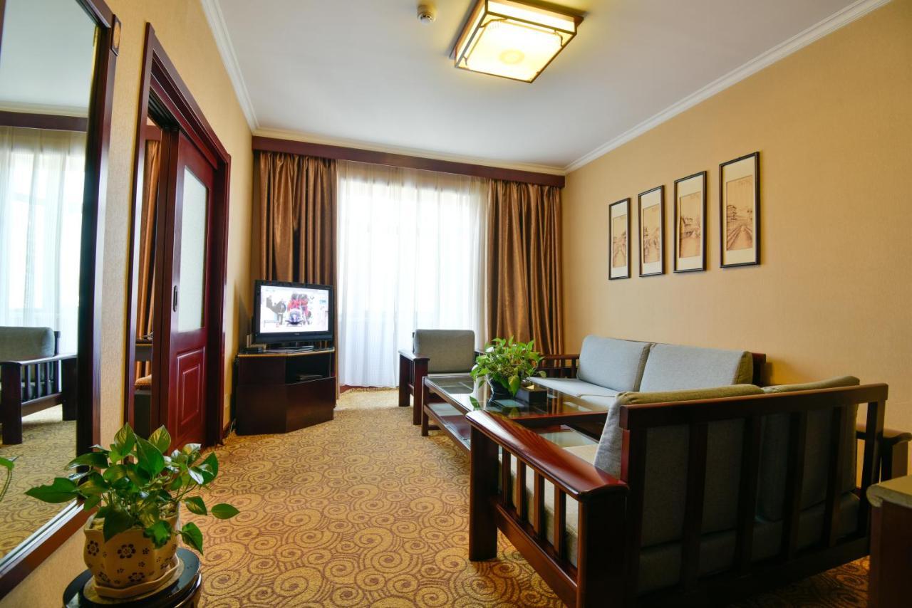 Lanzhou Hualian Hotel Εξωτερικό φωτογραφία